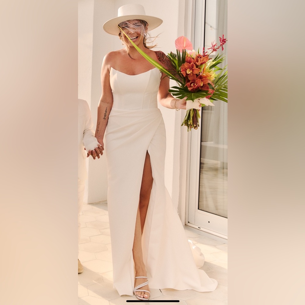 Sophia Thomas strapless sexy boho designer wedding dress